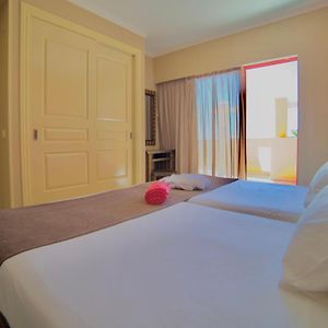 Junior Suite Kitchen